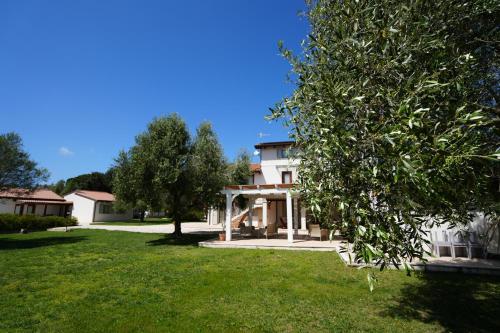 Сад в Agriturismo Casale Degli Ulivi Alghero