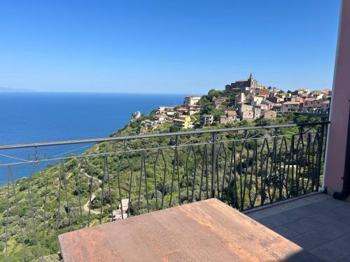 a view of a town on top of a mountain at Domus Mea in Forza dʼAgro