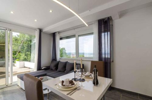 Holiday home in Crikvenica 39464