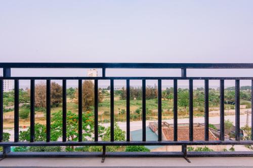 Balkón nebo terasa v ubytování Khách Sạn Cát Cát - Hải Tiến