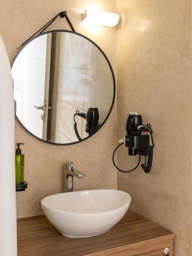 Gallery image of Cezaria Naxos Hotel in Plaka