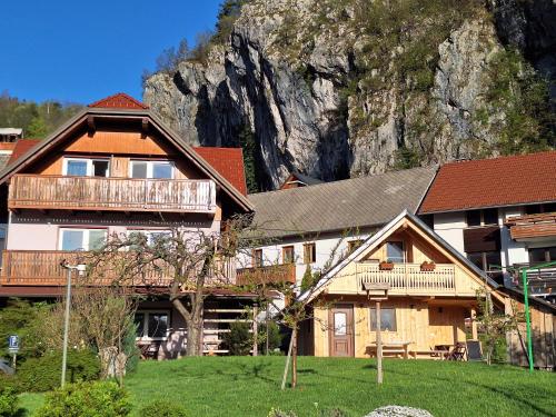 Photo de la galerie de l'établissement Rooms Ravnik, à Bled