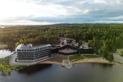 an aerial view of a hotel on the water at Break Sokos Hotel Bomba in Nurmes