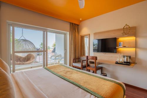 Letto o letti in una camera di Alaya Stays Gracias Retreat near Ashvem Beach 3 minutes Walk From The Beach