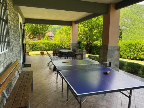 Stolní tenis v ubytování Cascina Bruna, un paradiso in Val Trebbia nebo okolí