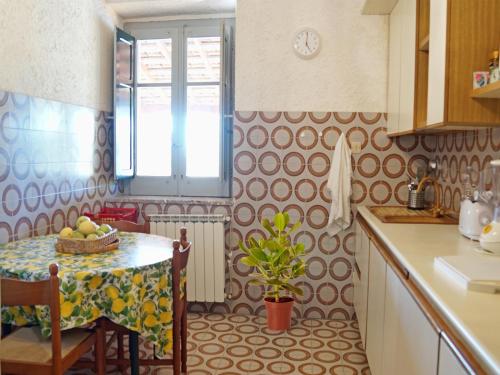 Η κουζίνα ή μικρή κουζίνα στο Villa Tullio