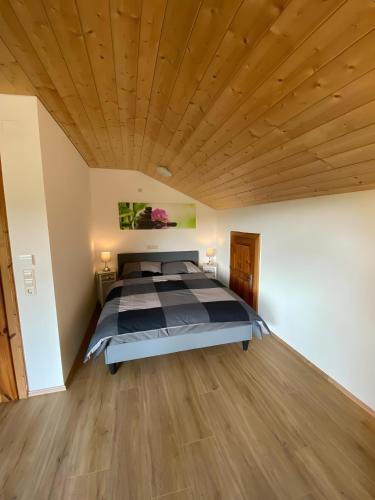 Postel nebo postele na pokoji v ubytování Martin´s Alm