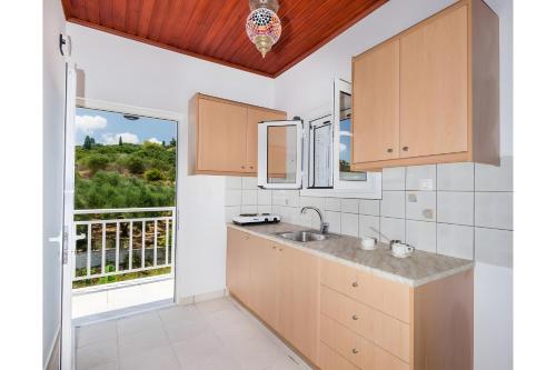 Φωτογραφία από το άλμπουμ του Tamar Apartments, Alikanas στον Αλυκανά