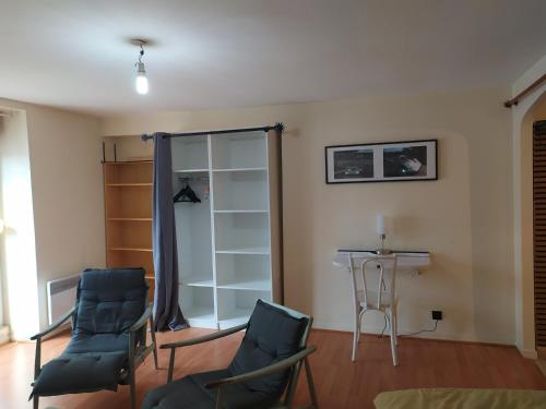 Photo de la galerie de l'établissement Appartement 2 places, au Mans