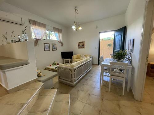 Paulina's Little House