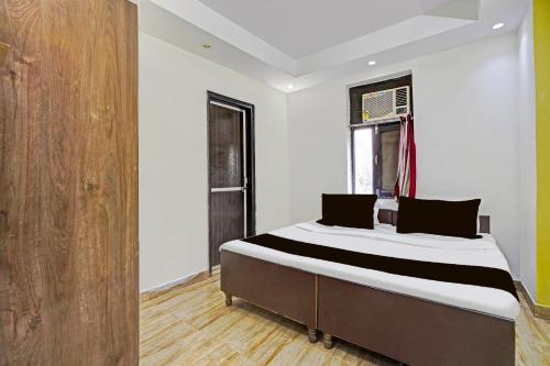 新德里Hotel O Stay Residency的相册照片