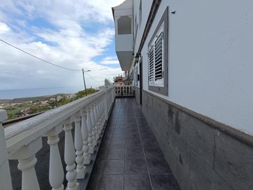 Balkoni atau teres di Moyera Home