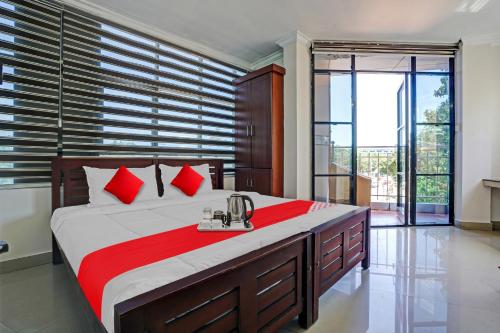 Gallery image of Hotel O Mezban Grand Suites in Cochin