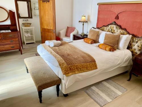 Cama o camas de una habitación en Paternoster Manor