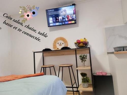 Μια τηλεόραση ή/και κέντρο ψυχαγωγίας στο Platinum cottage