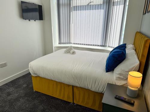 Postel nebo postele na pokoji v ubytování Longford Retreat 4BR ALL En-suite Middlesbrough Entire Home