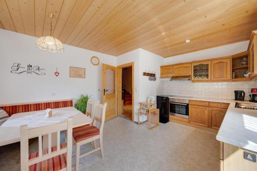 Ferienhaus Hirschalmblick