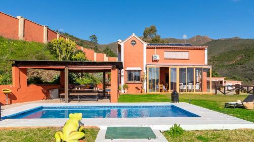 Finca Meraki Ojén by Ruralidays