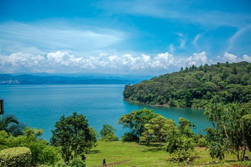 Gambar di galeri bagi Peace Guest House di Muhari