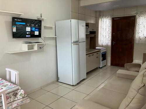 Η κουζίνα ή μικρή κουζίνα στο Geminado da mada casa 1