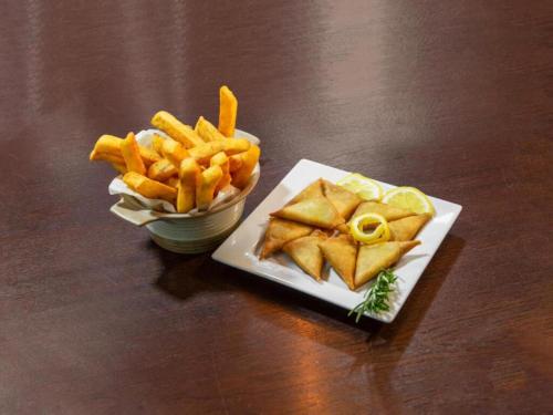 Mad på hotellet eller i nærheden