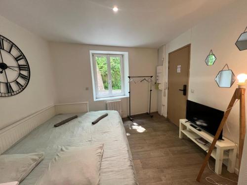 Photo de la galerie de l'établissement Studio Cosy - L' Artdu'Net -, à Charleville-Mézières