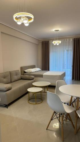 Зона вітальні в Studio Apartment Weida