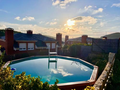 Afbeelding uit fotogalerij van Casa Mirador del Pas - Monabri in Boó de Piélagos