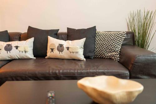 Homey and Secure apartment - Wembley Stadium! photo 28