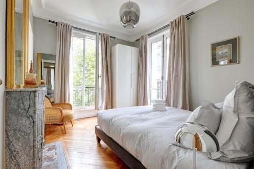 Le Marais Chic by Ecoflats