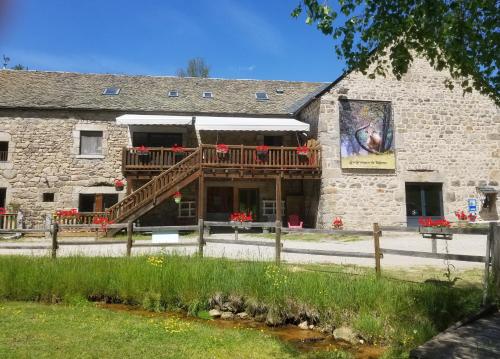 Logis hôtels Les Granges de Bigose