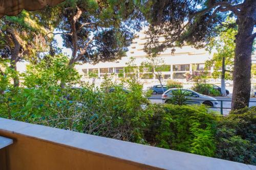 Athens Retreat Paleo Faliro,Onassis,REA Hospital