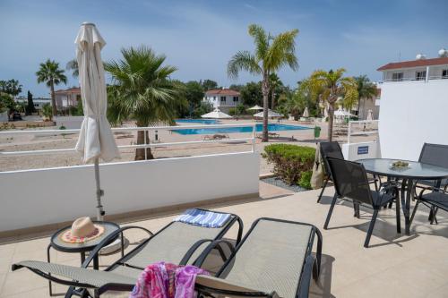 Lontos Nissi 3 Pool Access Apartment