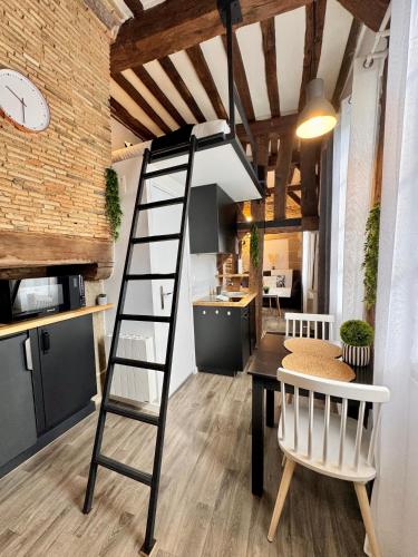 Le Petit Saint Georges, Hyper centre de Rennes