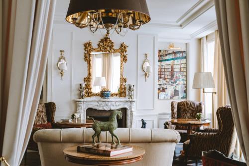 Hotel Splendide Royal Paris - Relais & Châteaux photo 17