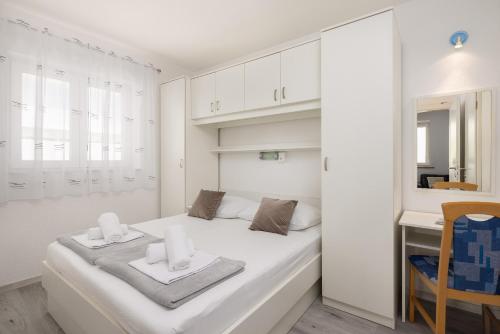 Paladin - Apartments & Private parking