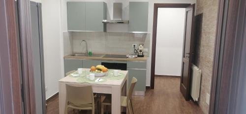 Dapur atau dapur kecil di Palermo Flowers Suites