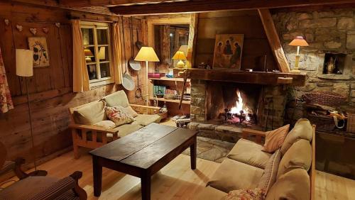Chalet Familial spacieux et chaleureux