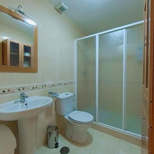 Koupelna v ubytování Terrasol Azucarera 3 Dormitorios