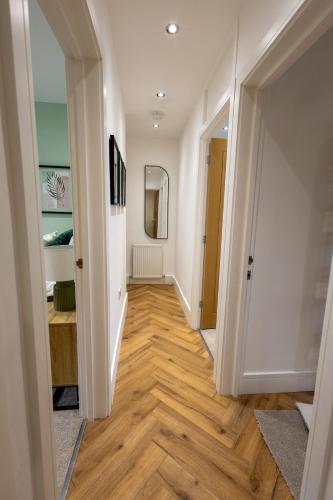 TV a/nebo společenská místnost v ubytování Modern 2 bed Apt Coleshill,NEC,BHX,Genting Arena