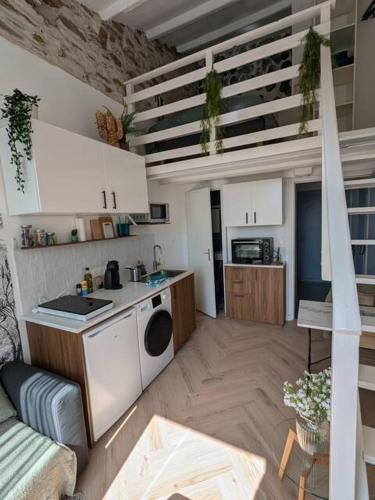 Petit appartement lumineux