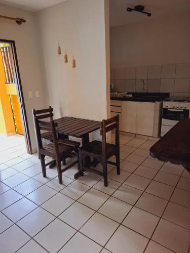 Η κουζίνα ή μικρή κουζίνα στο Chalés Aguaí Apart Hotel