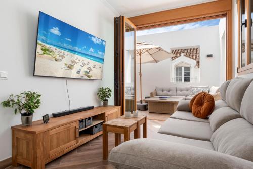 Ático Bonbini III by Asola Property