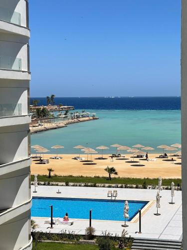 Seafront Hotel Apartment with private beach