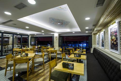 Restaurace v ubytování Phosphorion