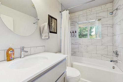 Koupelna v ubytování Cottage in the Pines