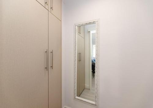 Leora Deluxe Apartment