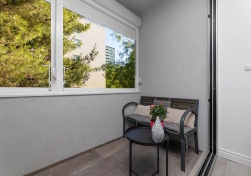 Leora Deluxe Apartment