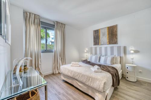 3070 Cabopino Luxury Apartment