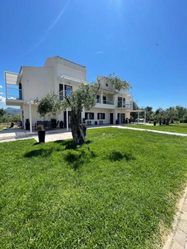 Fotografie z fotogalerie ubytování Villa Rodelia v destinaci Roda